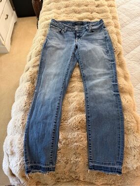 Lucky Brand Straight Leg Jeans - Light Blue Wash